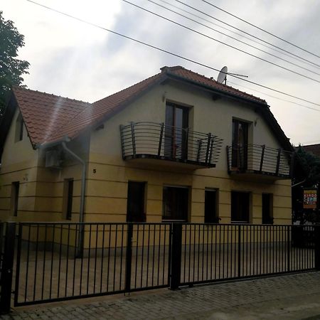 Appartamento Frank Apartmanház Balatonboglár Esterno foto
