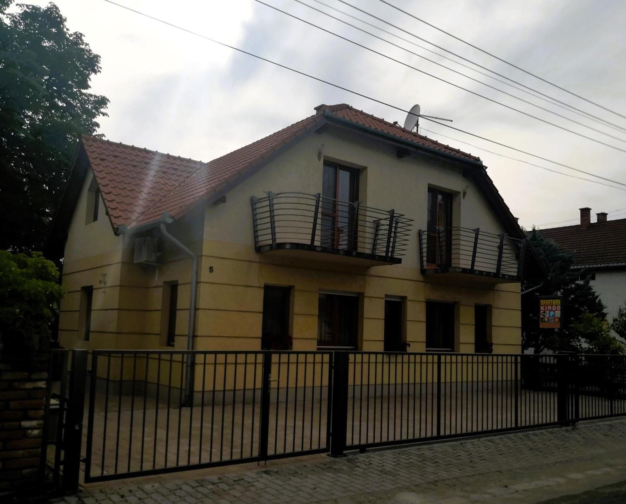 Appartamento Frank Apartmanház Balatonboglár Esterno foto